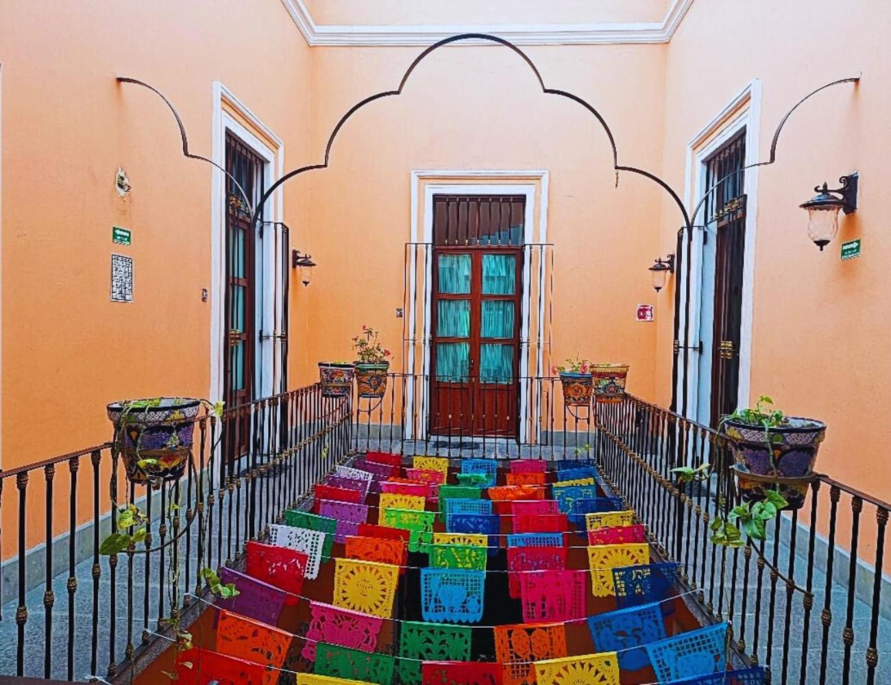 Hotel Del Capitan De פואבלה מראה חיצוני תמונה