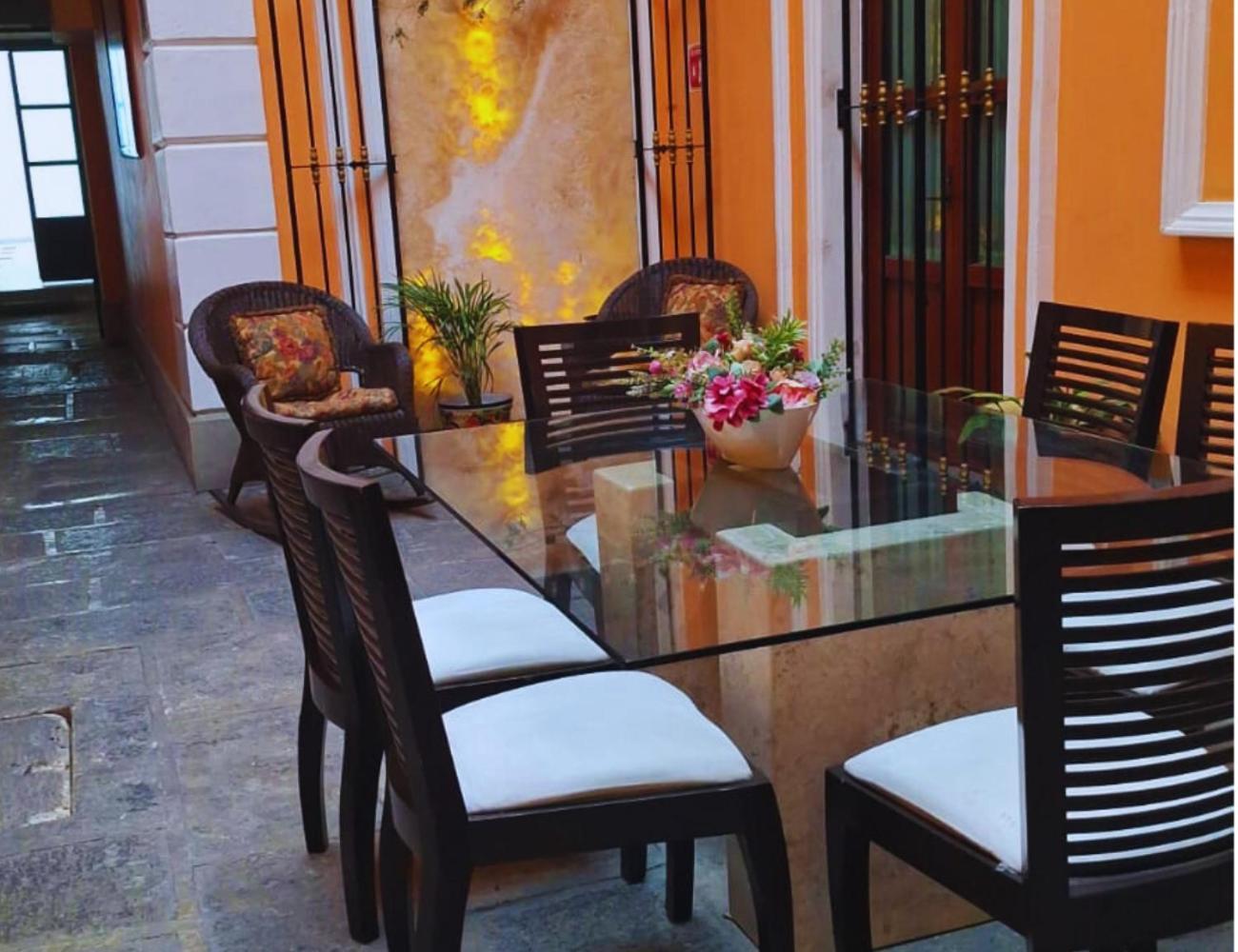 Hotel Del Capitan De פואבלה מראה חיצוני תמונה