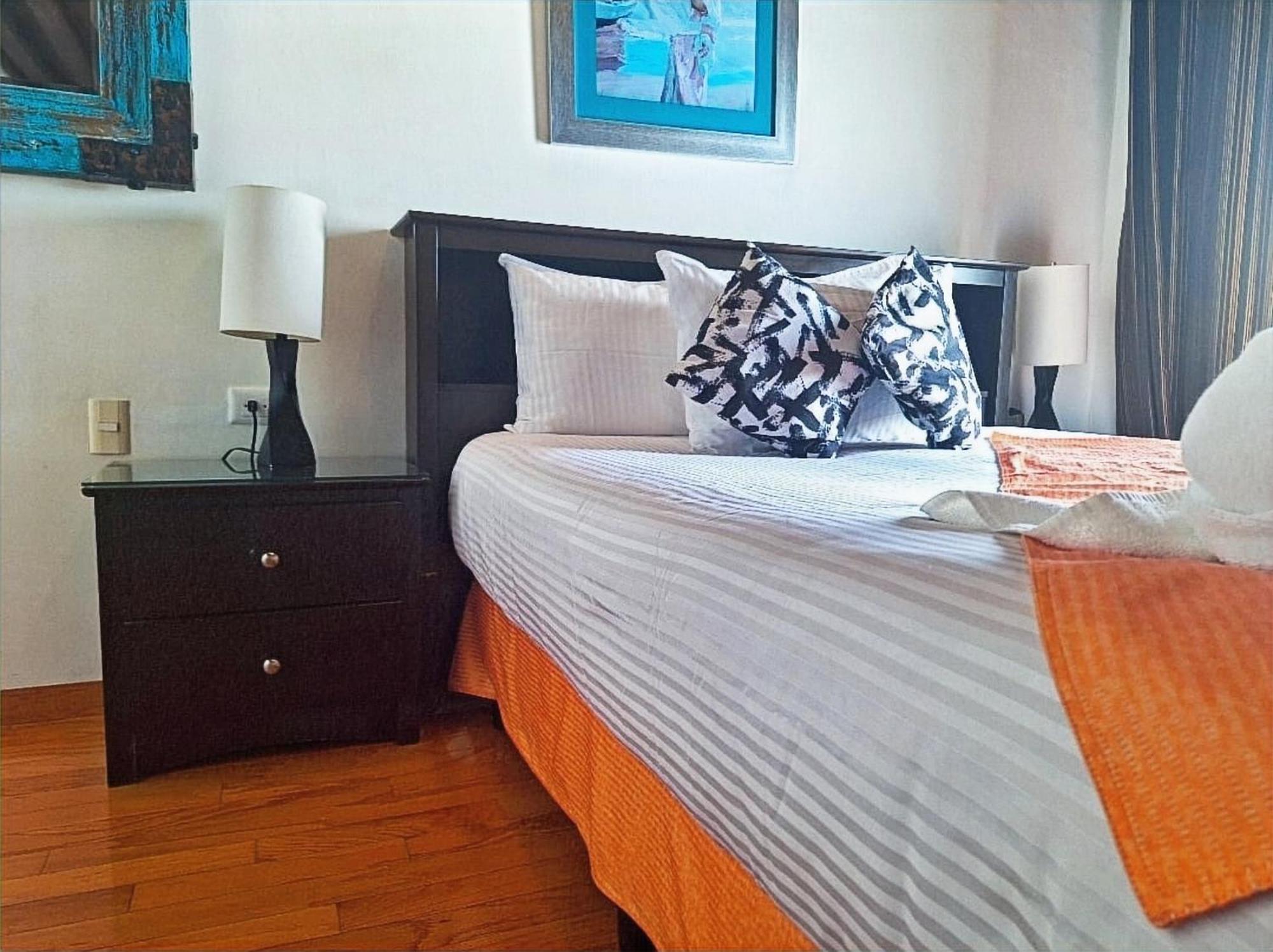 Hotel Del Capitan De פואבלה מראה חיצוני תמונה